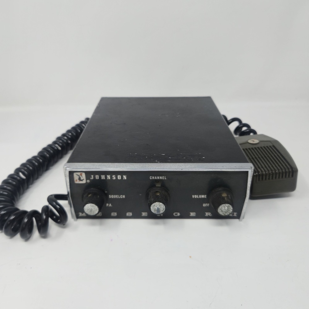 Vintage EF Johnson Messenger III CB Radio Transceiver 242-143 With Mic/Crystals